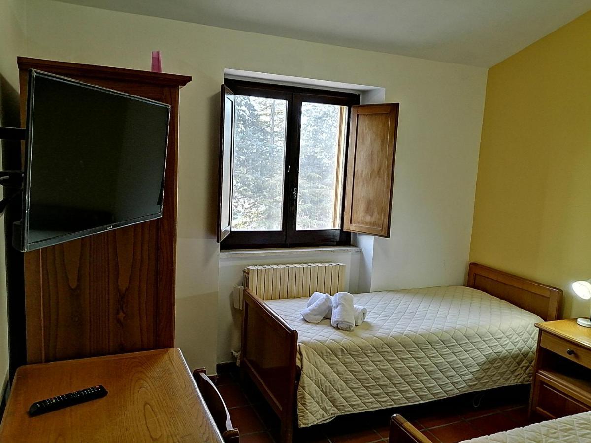 Casa Per Ferie Ulivo D'Assisi Villa Luaran gambar