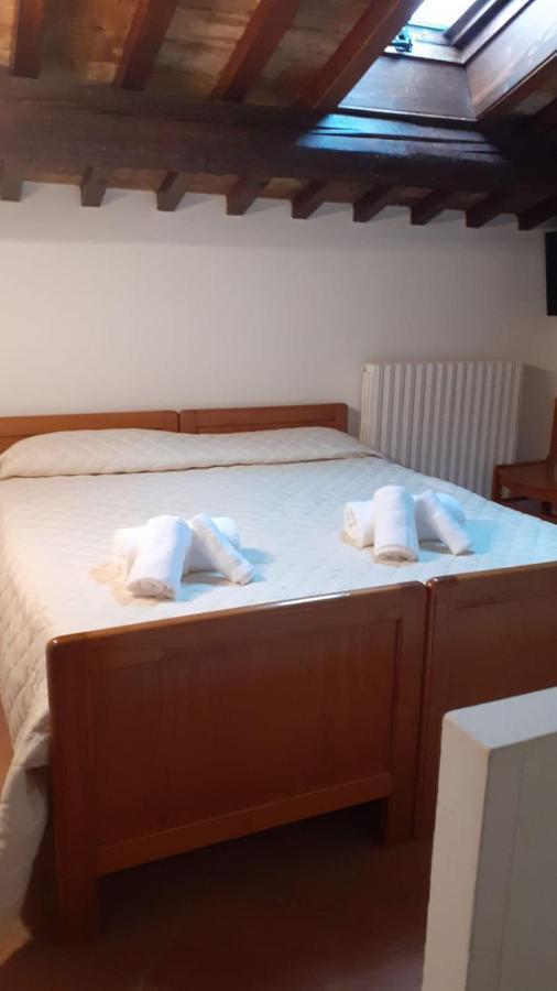 Casa Per Ferie Ulivo D'Assisi Villa Luaran gambar