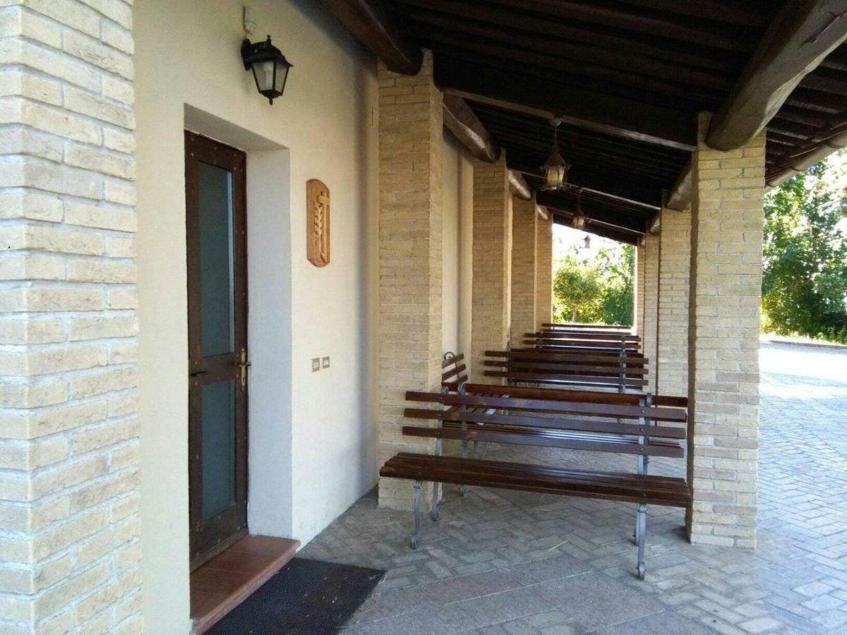 Casa Per Ferie Ulivo D'Assisi Villa Luaran gambar