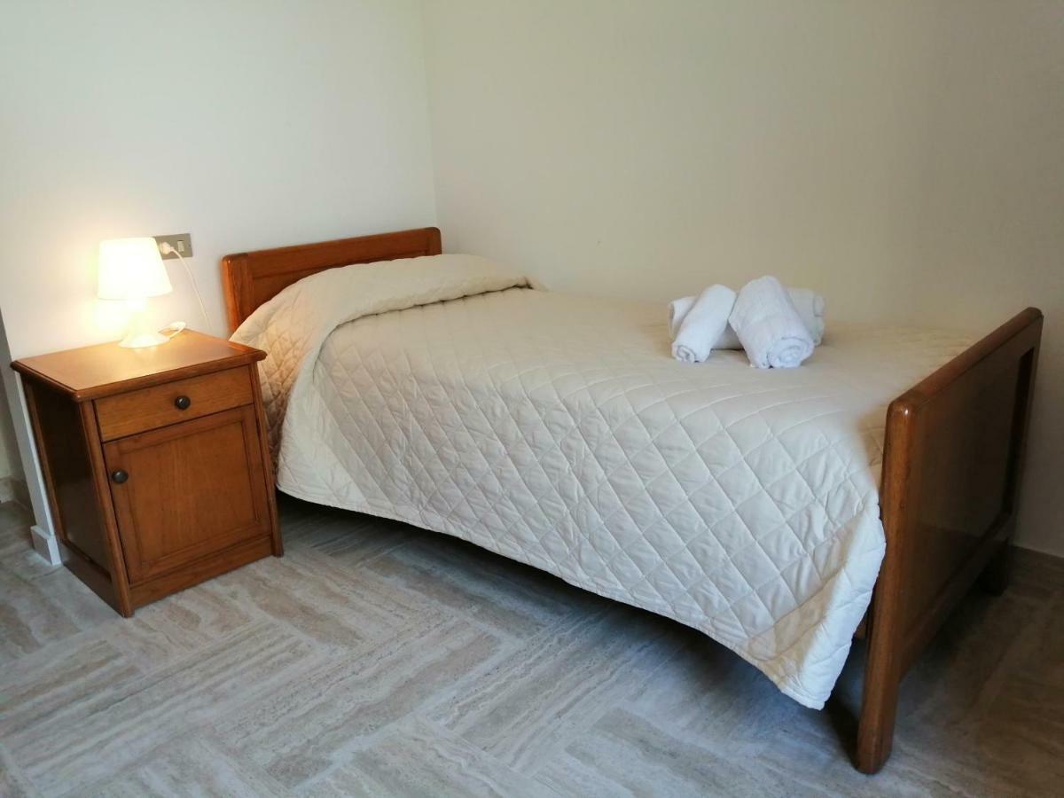 Casa Per Ferie Ulivo D'Assisi Villa Luaran gambar